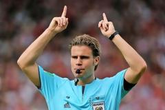 Ο Φέλιξ Μπριχ ορίστηκε από την UEFA να διευθύνει τον πρώτο ημιτελικό του Champions League ανάμεσα στην Τσέλσι και την Μπαρτσελόνα