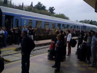 Φωτογραφία για Εκατοντάδες επιβάτες του ΟΣΕ ταλαιπωρήθηκαν στο Λειανοκλάδι
