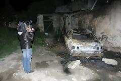 Πυρπόλησαν αυτοκίνητα Βουλγάρων στους Κουνάβους Ηρακλείου μετά την συμπλοκή! [video]