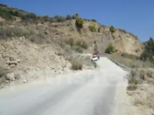 Φωτογραφία για Ηλεία: Tρομάζουν οι επικίνδυνες καθιζήσεις!