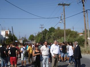 Φωτογραφία για Έξω από τα σχολεία οι κεραίες φώναξαν οι μαθητές της Νέας Μηχανίωνας