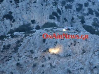 Φωτογραφία για Λεπτό προς λεπτό η διάσωση του αλεξιπτωτιστή στην Βαράσοβα [Video & Photos]