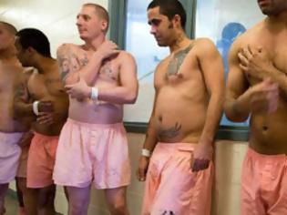 Φωτογραφία για Έβαψαν τα κελιά της φυλακής ροζ για να κατευνάσουν τους κρατούμενους αλλά...