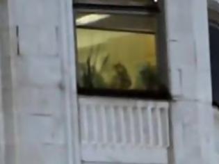 Φωτογραφία για Σάλος από το video που δείχνει άγριο σεξ στο πρωθυπουργικό Mέγαρο!