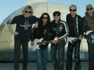 Φωτογραφία για Συγκινητικό βίντεο! Όταν οι Scorpions τραγούδησαν Μαρινέλλα!