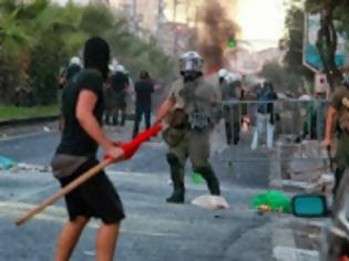Φωτογραφία για Guardian: Η βία στους δρόμους της Ελλάδας απειλεί τη διάσωση της... !!!