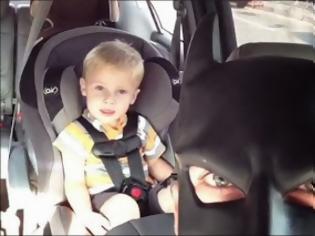 Φωτογραφία για BatDad: Ο μπαμπάς «Batman» που τρελαίνει το διαδίκτυο! [Video]