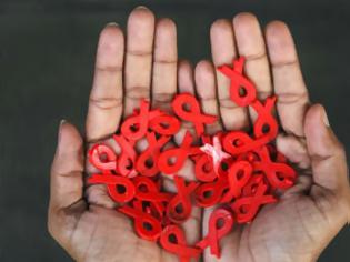 Φωτογραφία για Βρετανία: Χρήματα κατά του AIDS