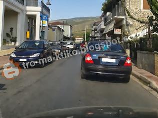 Φωτογραφία για Κυκλοφοριακό πρόβλημα στην Αγιά Λάρισας μας αναφέρει αναγνώστης