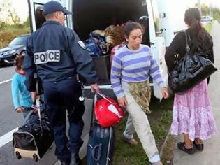 Φωτογραφία για Μομφές στη Γαλλία για τη μεταχείριση των Ρομά