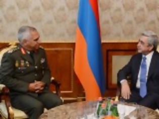 Φωτογραφία για Αρμενία: Μέχρι και ο πρόεδρος είδε τον Α/ΓΕΕΘΑ (ΦΩΤΟ)