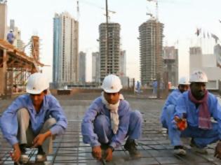 Φωτογραφία για Σοκάρουν οι αποκαλύψεις για τις συνθήκες εργασίας στο Κατάρ ενόψει Μουντιάλ