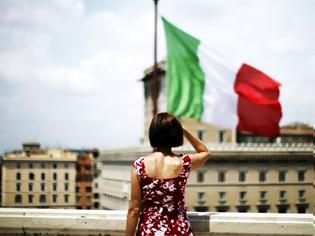 Φωτογραφία για Ιταλία: Στα πρόθυρα πολιτικής κρίσης
