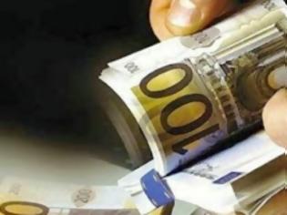 Φωτογραφία για Ξάνθη: Μουσουλμάνος βρήκε 8.000 ευρώ και τα πήγε στην Αστυνομία