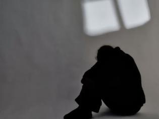 Φωτογραφία για Πάτρα: 44χρονος τύλιξε μια σακούλα σούπερ-μάρκετ στο κεφάλι του και αυτοκτόνησε