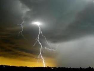 Φωτογραφία για Στο μάτι της καταιγίδας η Πάτρα - Θυελλώδεις άνεμοι και ισχυρή νεροποντή
