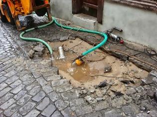 Φωτογραφία για Ξάνθη: Βλάβη σε κεντρικό αγωγό ύδρευσης στην Παλιά Πόλη [video]
