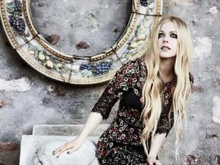 Φωτογραφία για Φωτογράφιση με ιταλικό αέρα για την Avril Lavigne