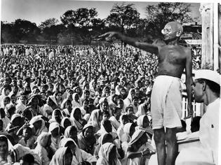 Φωτογραφία για Μαχάτμα Γκάντι: ο πολιτικός, ο επαναστάτης, ο ακτιβιστής