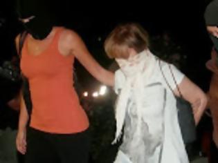 Φωτογραφία για Προφυλακίστηκε η χρυσαυγίτισσα ανθυπαστυνόμος... !!!