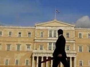 Φωτογραφία για Δηλαδή τώρα η χώρα έγινε πιο δημοκρατική;