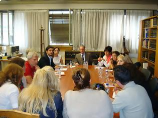 Φωτογραφία για Συνάντηση του Υφυπουργού Υγείας κ. Αντώνη Μπέζα με τον Πανελλήνιο Σύλλογο Υγειονομικών Υπαλλήλων ΕΟΠΥΥ
