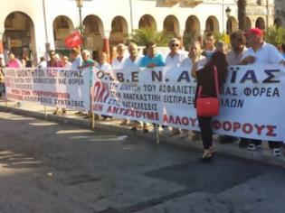 Φωτογραφία για Πάτρα : Κατάληψη εμπόρων στον ΟΑΕΕ και πορεία στα δικαστήρια