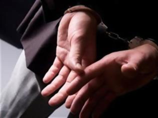 Φωτογραφία για Πάτρα: Συνελήφθη 35χρονος έμπορος χρωμάτων για χρέη στο δημόσιο