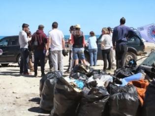 Φωτογραφία για Οι εθελοντές καθαρίζουν... και οι υπόλοιποι βρωμίζουν!