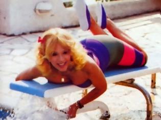 Φωτογραφία για Σπάνια γυμνή φωτογραφία της Αλίκης Βουγιουκλάκη από το καλοκαίρι του 1979