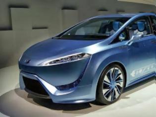 Φωτογραφία για Το 2015 το όχημα υδρογόνου από την Toyota