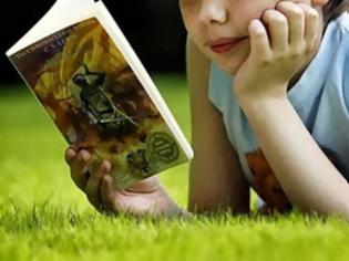 Φωτογραφία για Neil Gaiman: Αφήστε τα παιδιά να διαβάσουν τα βιβλία που τους αρέσουν