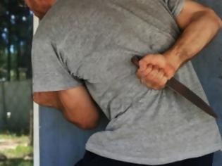Φωτογραφία για Πάτρα: Απείλησαν με μαχαίρι επιχειρηματία για να τον ληστέψουν