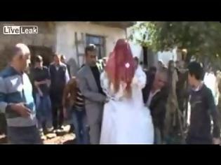 Φωτογραφία για Τουρκία: Μπαλκόνι καταρρέει κατά τη διάρκεια γαμήλιου γλεντιού [video]