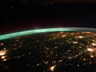 Φωτογραφία για Η Γη από το διάστημα: Εντυπωσιακές εικόνες από τον Διεθνή Διαστημικό Σταθμό (βίντεο)