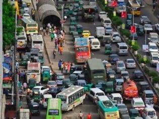 Φωτογραφία για Χαοτική κίνηση σε διασταύρωση στην Κίνα [video]
