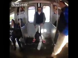 Φωτογραφία για Μην κοιμάστε στο μετρό [Video]
