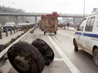 Φωτογραφία για Θήβα: Φρικτός θάνατος για 23χρονο παλικάρι που ξεψύχησε στις ρόδες φορτηγού!