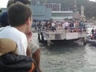 Φωτογραφία για Τουλάχιστον έξι νεκροί σε ναυάγιο στην Ταϊλάνδη