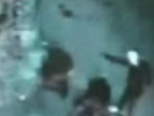 Φωτογραφία για Αυτό είναι το φρικιαστικό βίντεο από τη δολοφονία των δύο νέων στο Νέο Ηράκλειο