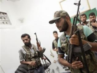 Φωτογραφία για Σύροι αντάρτες προσηλυτίζουν επίδοξους στρατιώτες μέσω… Skype και Twitter