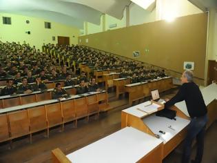 Φωτογραφία για ΣΣΕ: Πρόγραμμα Ενημέρωσης και Επιμόρφωσης Προσωπικού