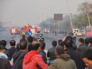 Φωτογραφία για Κίνα: «Ένας νεκρός» από τις εκρήξεις έξω από γραφεία του Κομμουνιστικού Κόμματος