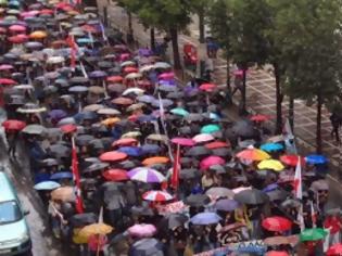 Φωτογραφία για Βροχή οι διαδηλώσεις