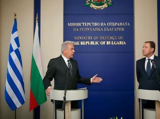 Φωτογραφία για Ολοκλήρωση επίσημης επίσκεψης ΥΕΘΑ Δημήτρη Αβραμόπουλου στη Βουλγαρία