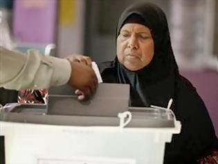 Φωτογραφία για Μαλδίβες: Το Ανώτατο Δικαστήριο ανέστειλε το β' γύρο εκλογών