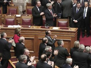 Φωτογραφία για Σαμαράς: «εκλογές το 2016» - Στο “κενό” η πρόταση δυσπιστίας με 153 «όχι»