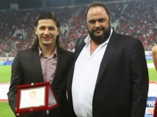 Φωτογραφία για ΣΥΓΚΙΝΗΜΕΝΟΣ ΚΑΙ ΥΠΕΡΗΦΑΝΟΣ ΓΙΑ ΤΟΝ ΟΛΥΜΠΙΑΚΟ Ο ΠΑΝΤΕΛΙΤΣ