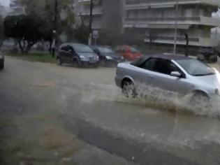 Φωτογραφία για Λίμνες οι δρόμοι της Αθήνας