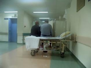 Φωτογραφία για «Στέγνωσε» ο Ευαγγελισμός, ψάχνουν χρήματα από άλλα νοσοκομεία